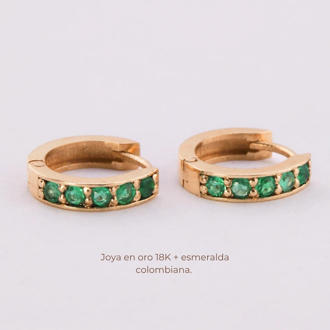 Arete Candonga Esmeralda Oro 18K