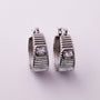 Aretes Tipo Candonga con Zircón Central - Dorado y Plateado - Helix Body Jewelry - Tienda Online de Piercings