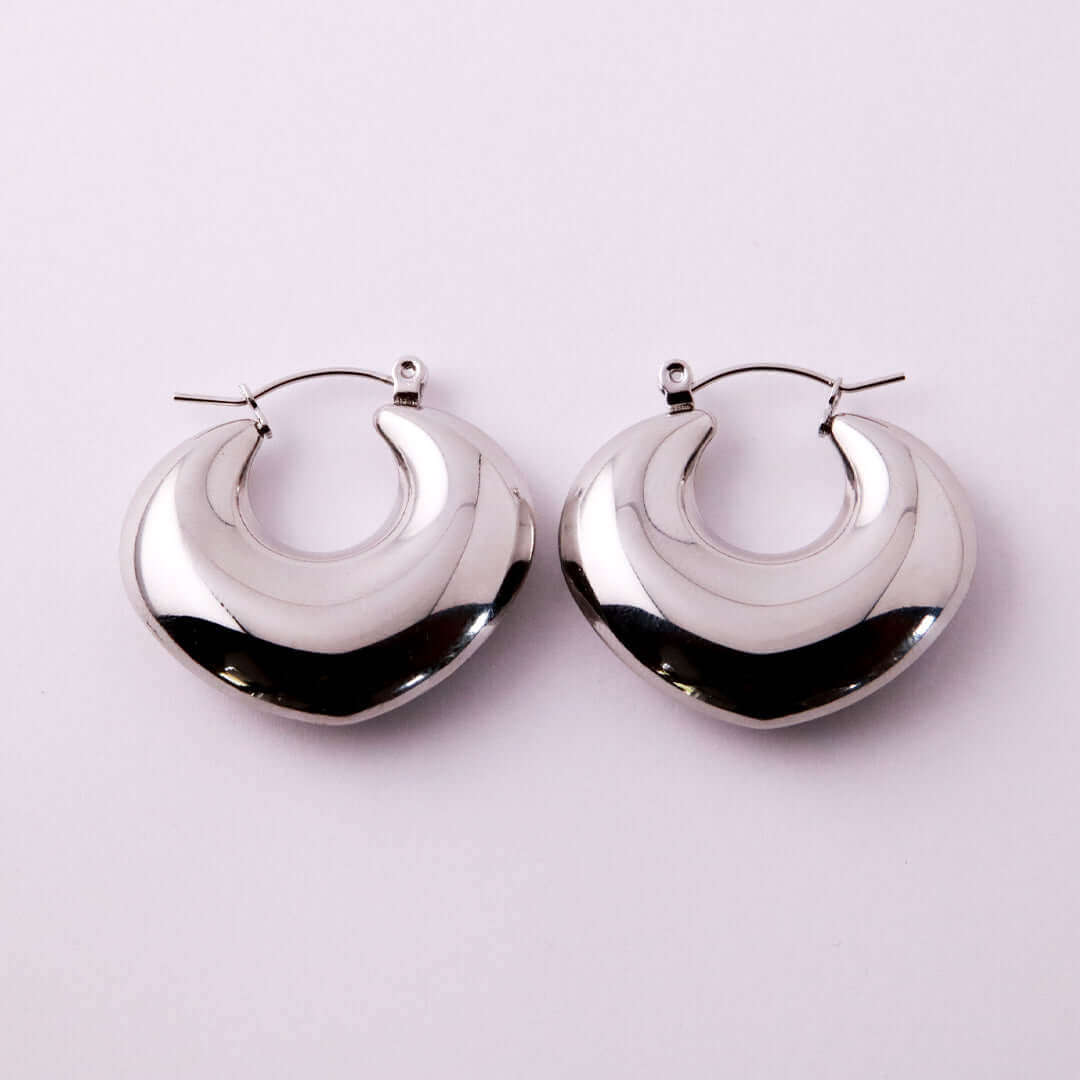 Pendientes Semi Corazón en Acero Inoxidable - Plateado y Dorado - Helix Body Jewelry - Tienda Online de Piercings