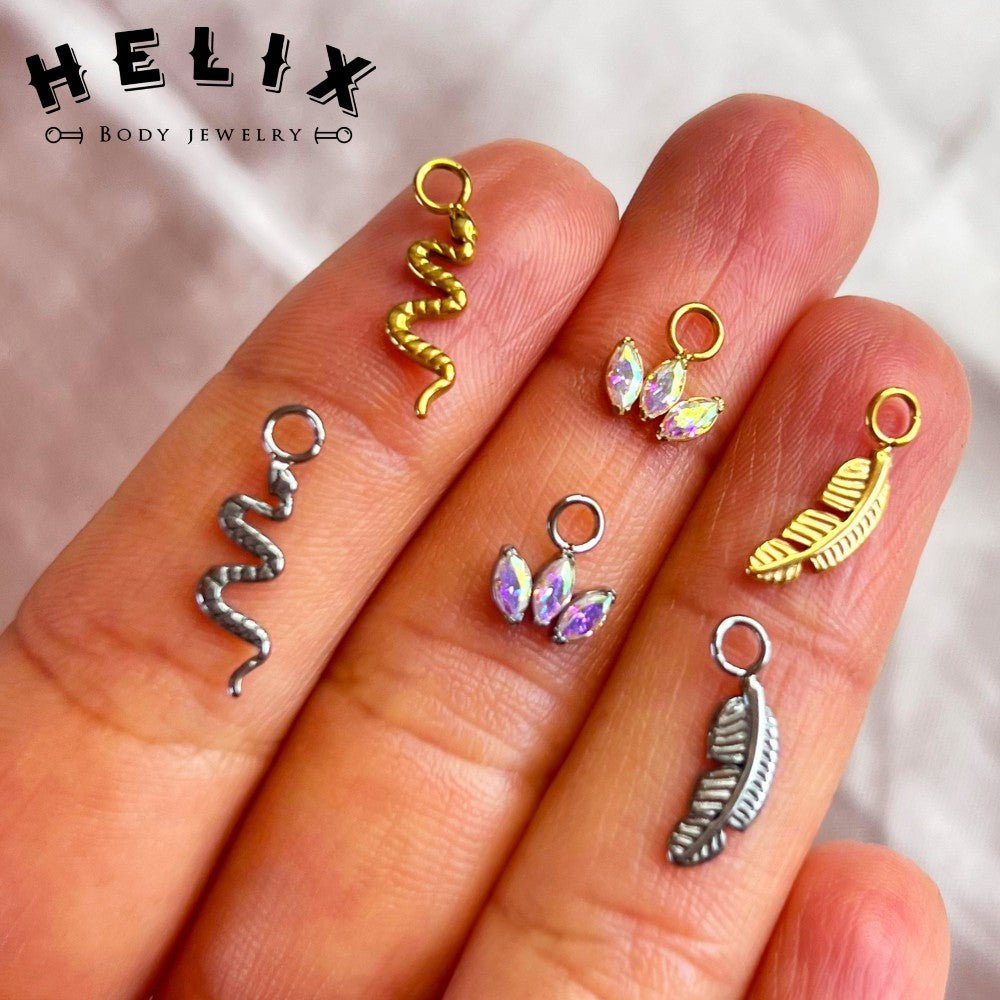 Charm Hoja - Helix Body Jewelry - Tienda Online de Piercings