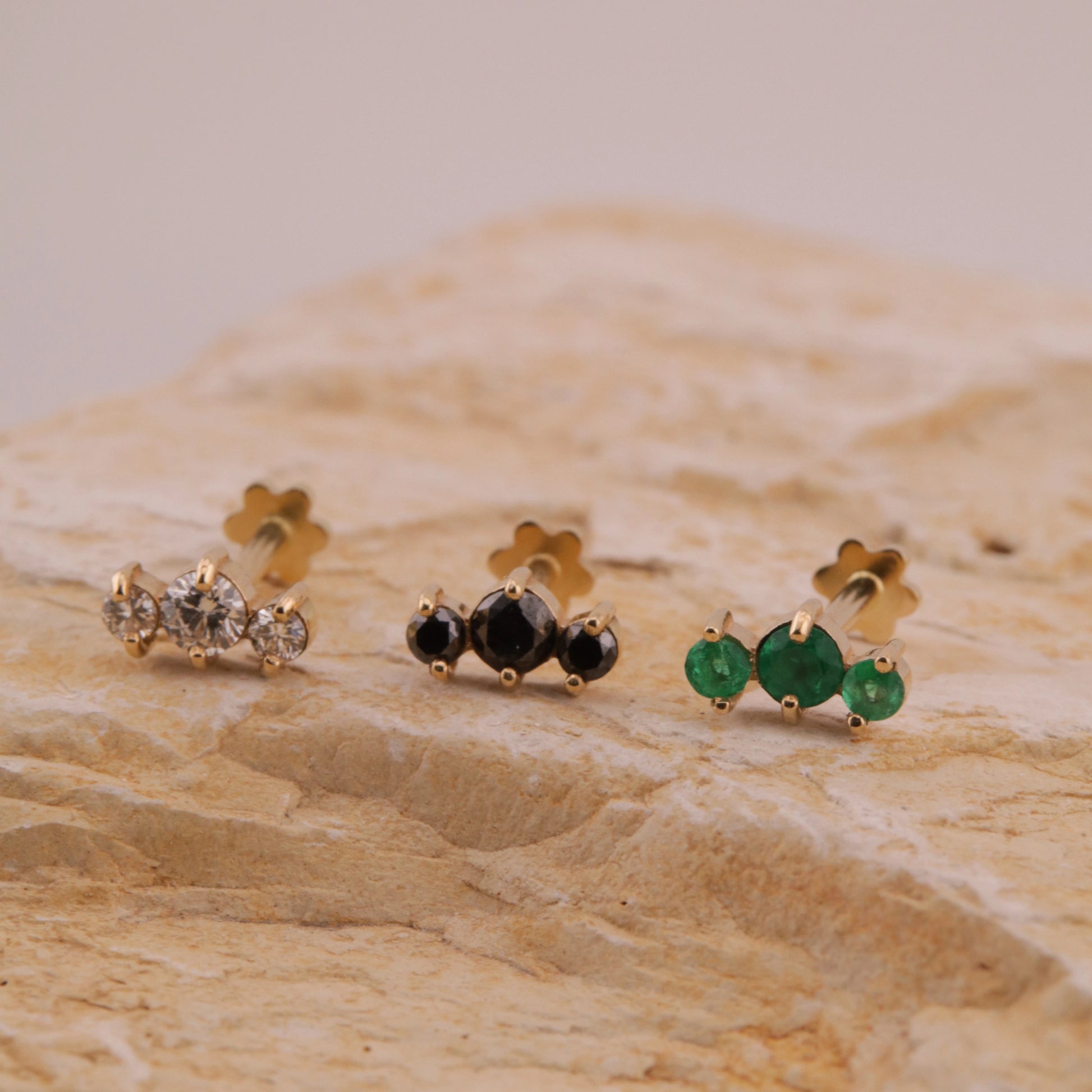 Labret Trio Diamantes en Oro 18K
