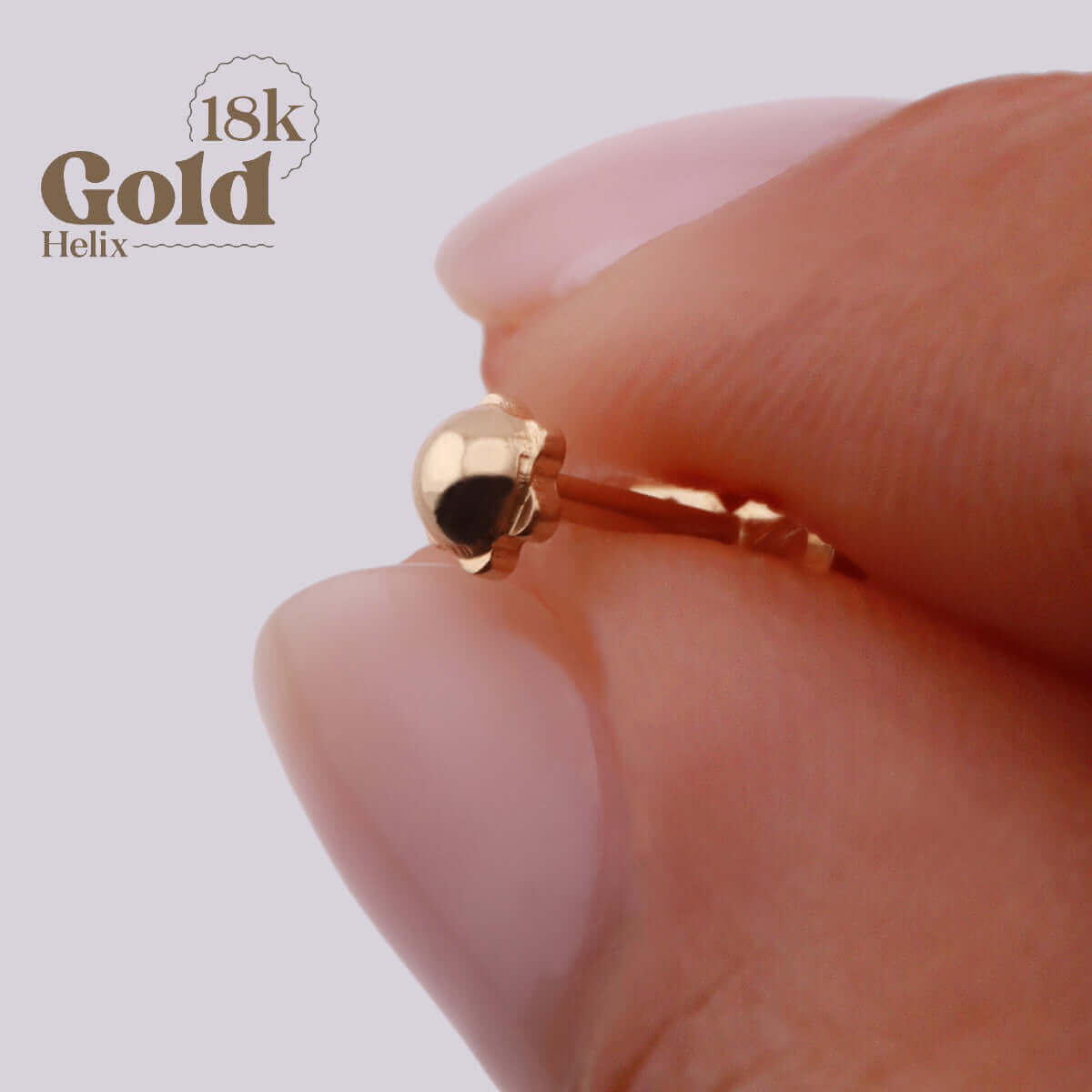 Aretes en oro con tres diamantes negros - Helix Body Jewelry - Tienda Online de Piercings