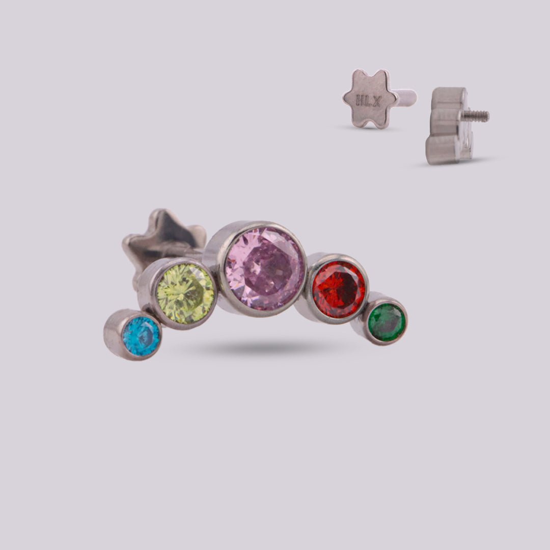 Labret en titanio cluster - Cloe - Helix Body Jewelry - Tienda Online de Piercings