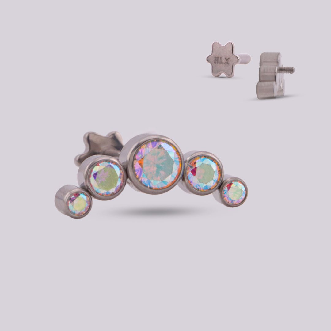 Joya para oreja Cluster - Cloe - Helix Body Jewelry - Tienda Online de Piercings