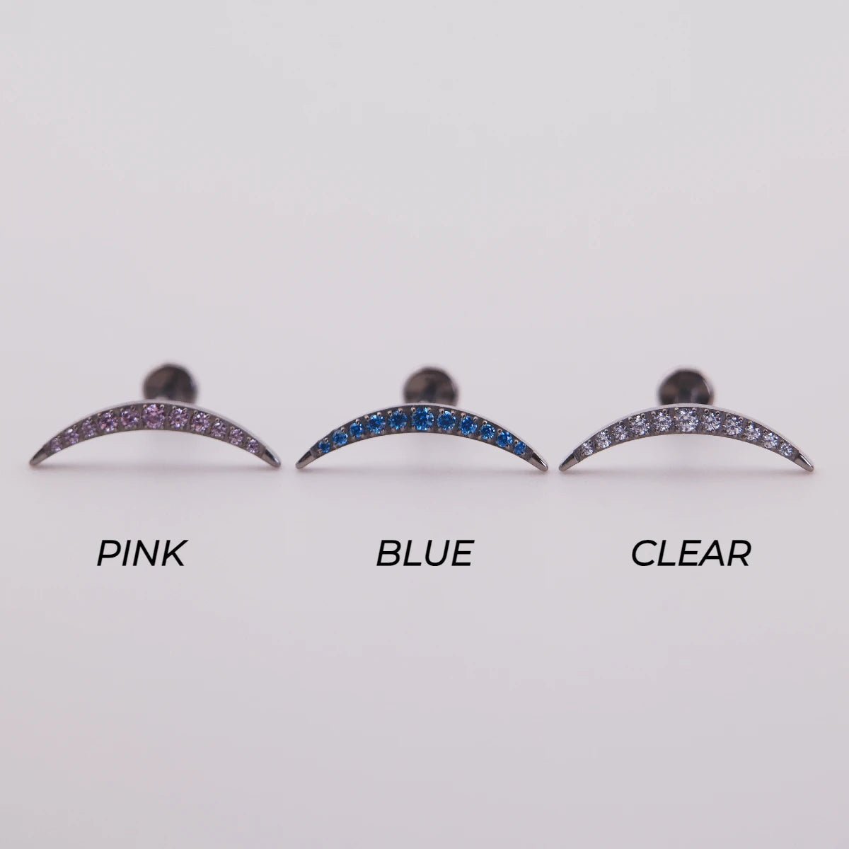 Labret en titanio en forma de media luna - Seti - Helix Body Jewelry - Tienda Online de Piercings