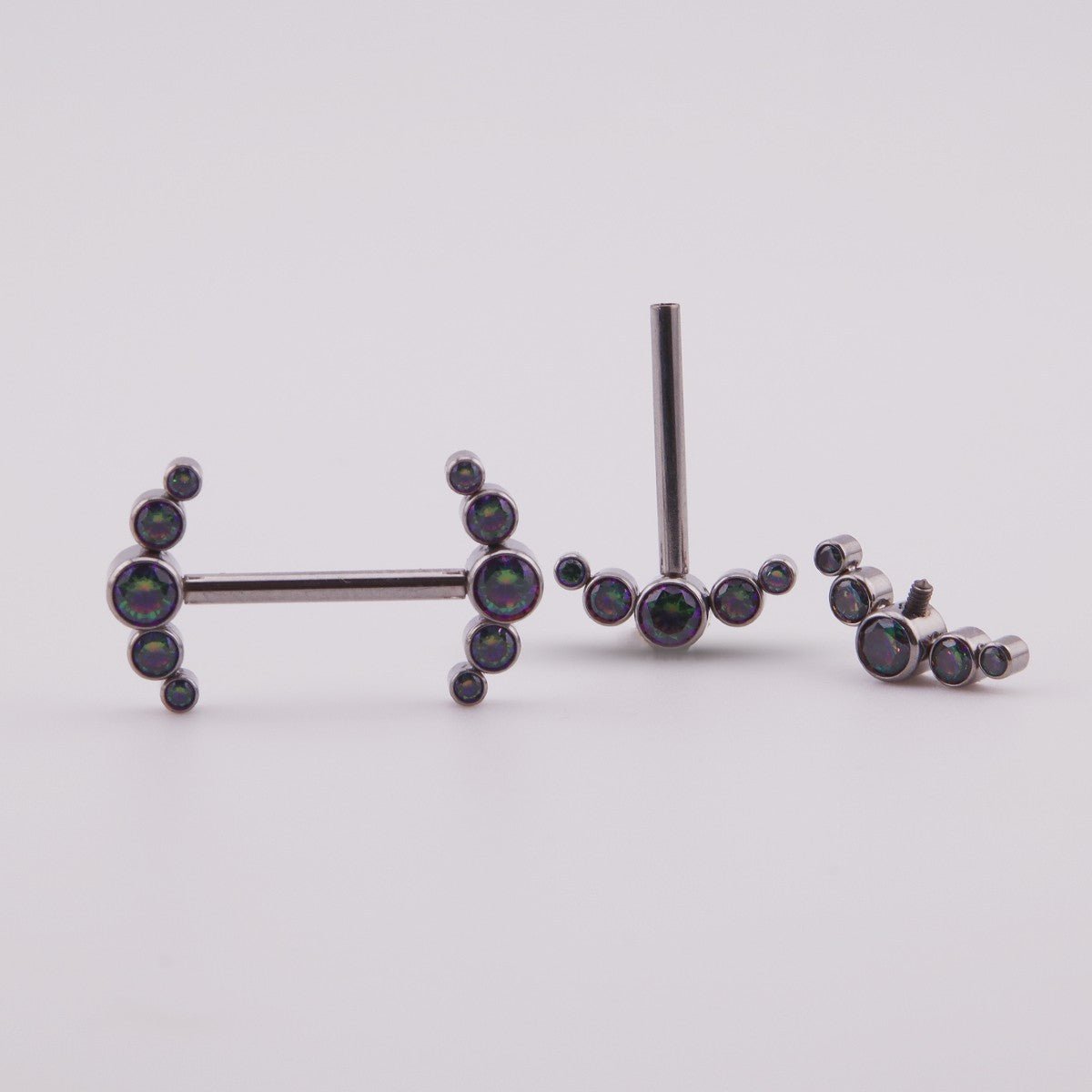 Piercing de Pezón Tania - Helix Body Jewelry - Tienda Online de Piercings