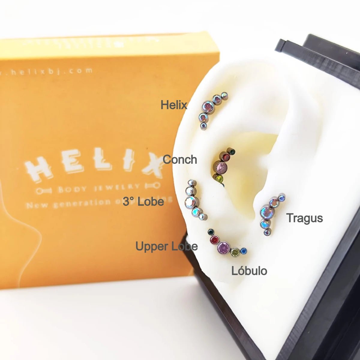 Joya para oreja Cluster - Cloe - Helix Body Jewelry - Tienda Online de Piercings