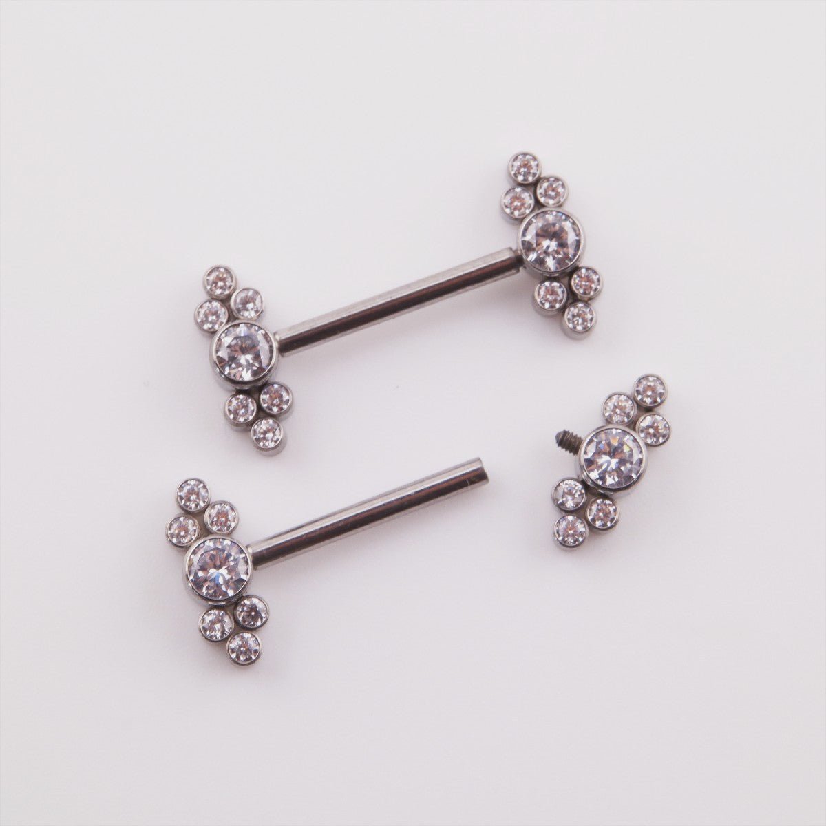 Piercing Pezón Isa - Helix Body Jewelry - Tienda Online de Piercings