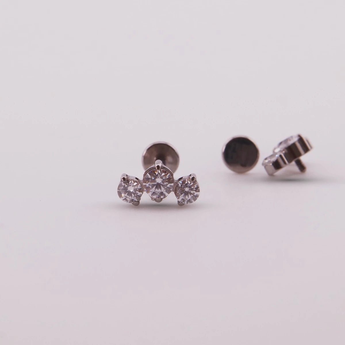 Labret para piercing - Hidra - Helix Body Jewelry - Tienda Online de Piercings