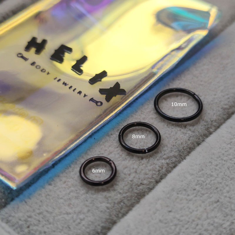 Aro con sistema Clicker Negro - Helix Body Jewelry - Tienda Online de Piercings